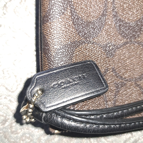 Coach Brown Zip Wallet - Picture 3 of 4